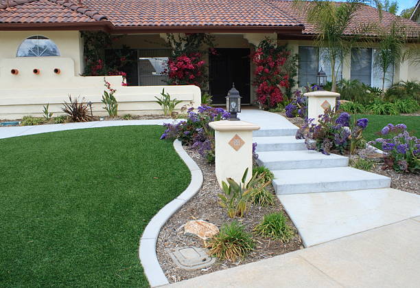 Family-friendly yard with evergreen synthetic grass